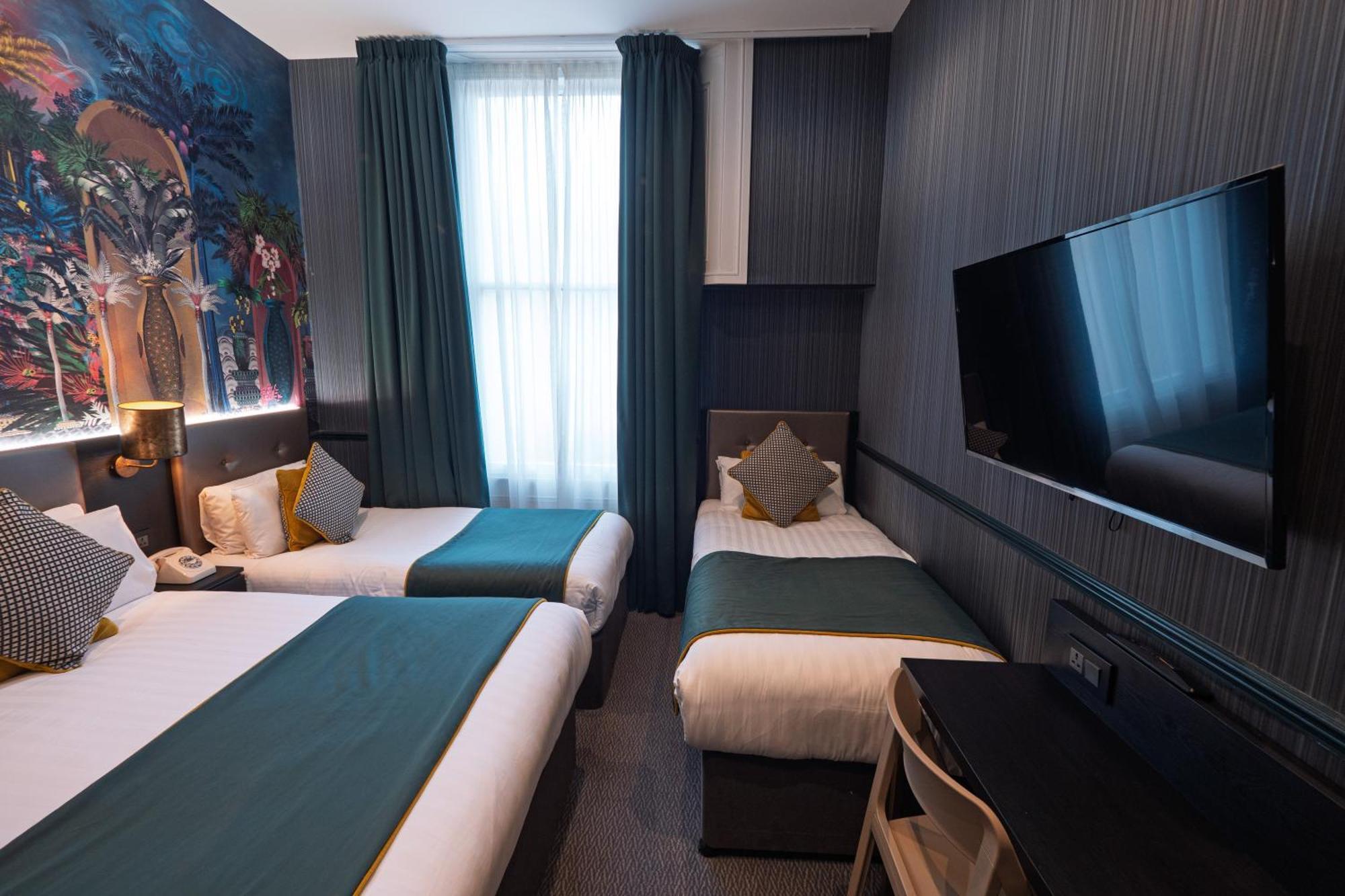 Hotel Hyde Park 4*